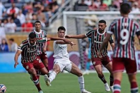 关于转会期中超传出新动向，斯图加特遗憾出局，管理层表态——媒体盛赞，更衣室氛围转暖的信息