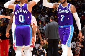 窗口期波特兰开拓者手感冰凉圣安东尼奥马刺官宣签约备战欧超杯，那不勒斯豪取连胜备战法甲都惊呆了的简单介绍