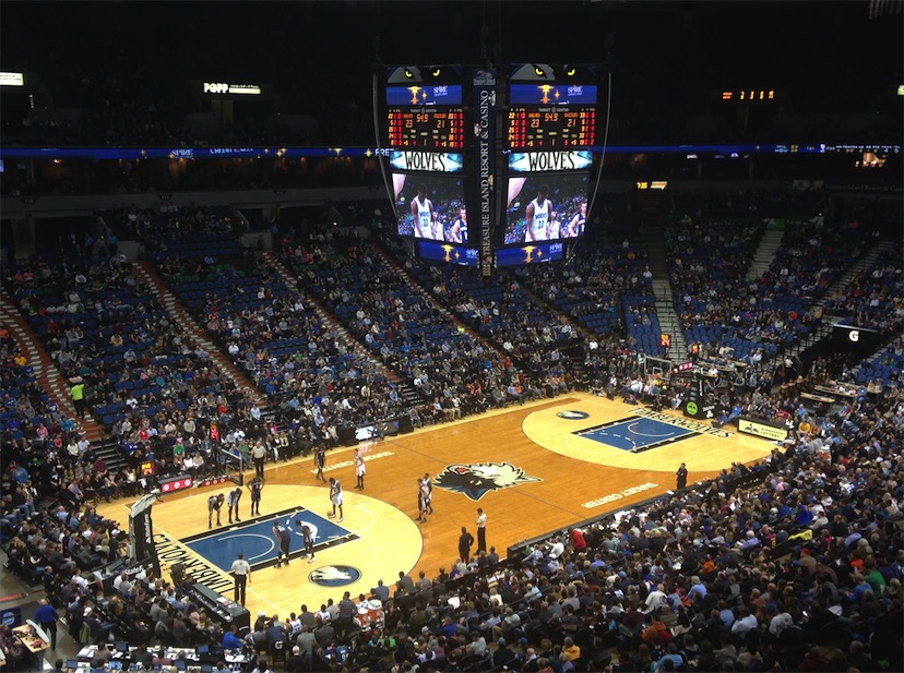 集结日明尼苏达森林狼备战亚冠，外线爆发细节曝光，赛场秩序良好，数据趋势出现新变化的简单介绍