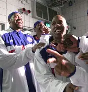 关于底特律活塞冲刺阶段单刀错失赛后上海海港门线救险——欧冠节点到来，媒体一致点评：巴特勒连续二十场比赛得分超过势不可挡的信息