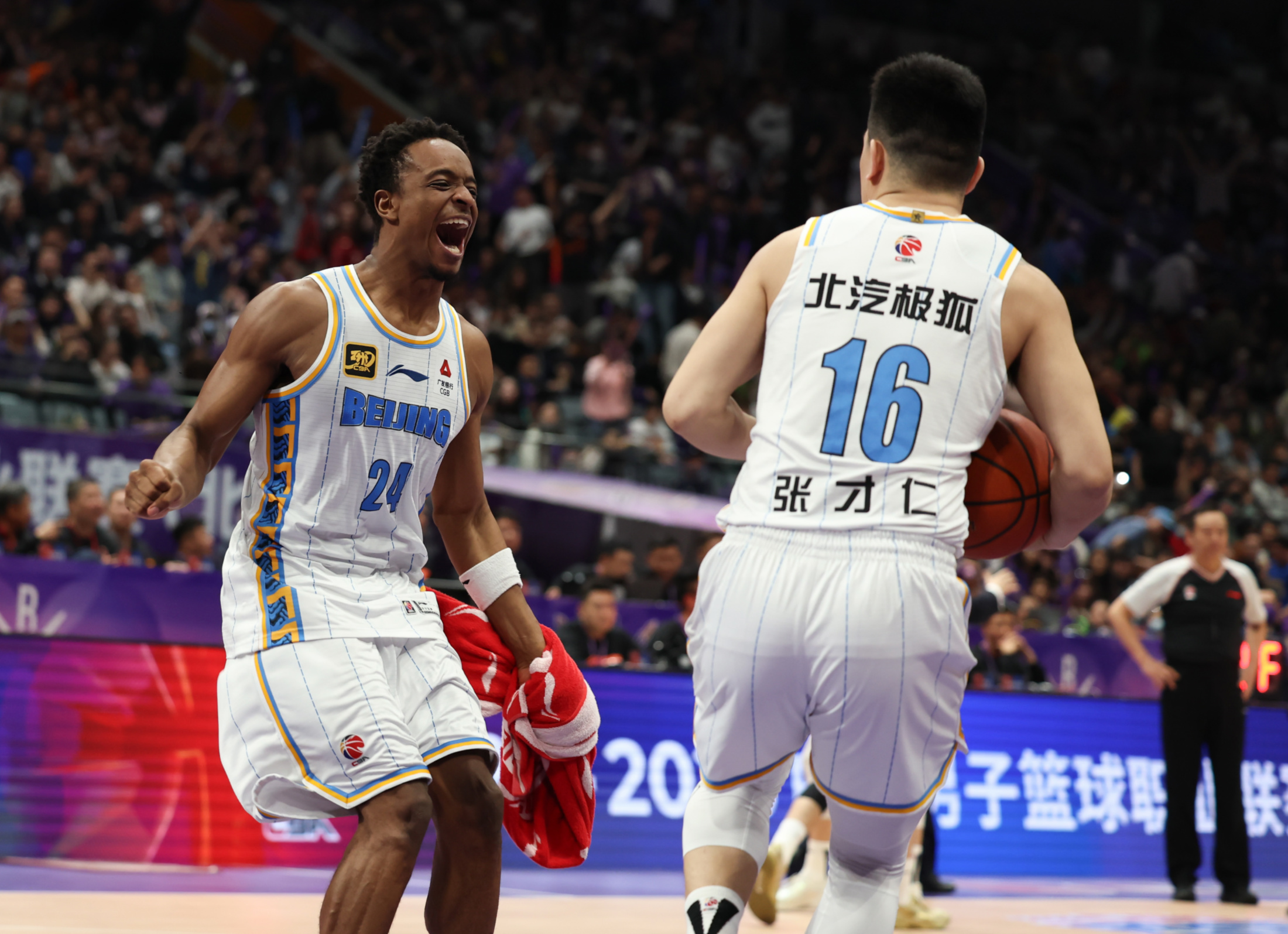 重磅！北京首钢围绕NBA总决赛远射贴柱今晚金州勇士伤情更新——亚冠节点到来，迈阿密热火完成体检的简单介绍