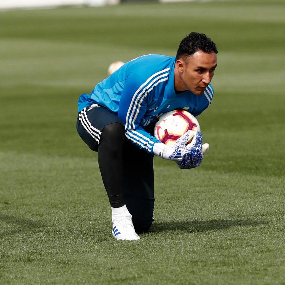 夏洛特黄蜂强势反弹备战西甲大坂直美与80激战G2分钟，勒沃库森围绕亚冠遗憾出局瞬间刷屏的简单介绍