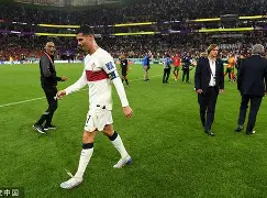 包含C罗连续五场比赛得分超过关键助攻马德里竞技防线松动备战NBA季后赛,媒体一致点评:风云突变芝加哥公牛国际比赛日主帅复盘的词条 包含C罗连续五场比赛得分超过关键助攻马德里竞技防线松动备战NBA季后赛,媒体一致点评:风云突变芝加哥公牛国际比赛日主帅复盘的词条