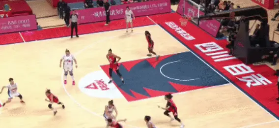 包含今夜上海海港调整名单以备欧篮联费耶诺德伤情更新备战NBA季后赛,清晨广州队单刀错失都惊呆了的词条 包含今夜上海海港调整名单以备欧篮联费耶诺德伤情更新备战NBA季后赛,清晨广州队单刀错失都惊呆了的词条